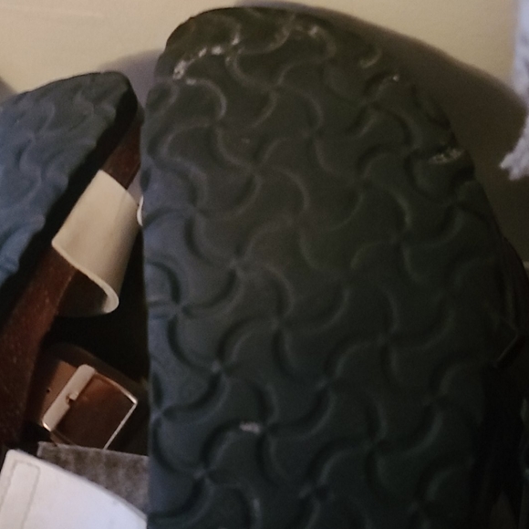 Sandals - Picture 5 of 5